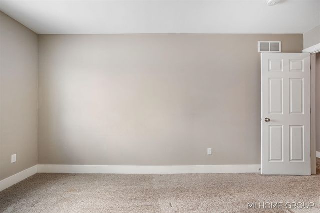 11887 Quincy Meadow Drive, Holland, MI 49424