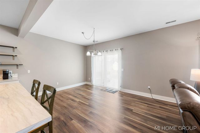 11887 Quincy Meadow Drive, Holland, MI 49424