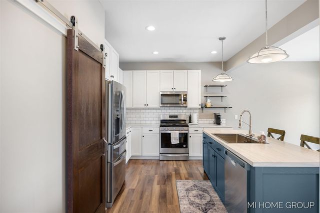 11887 Quincy Meadow Drive, Holland, MI 49424