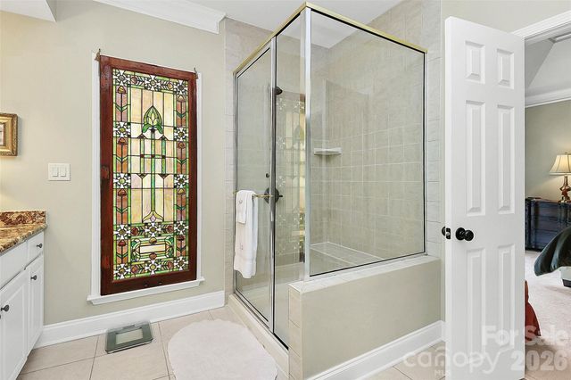 13824 Glen Abbey Drive, Charlotte, NC 28278