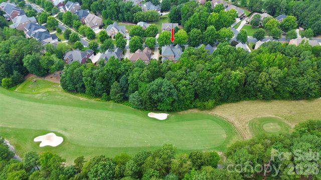 13824 Glen Abbey Drive, Charlotte, NC 28278