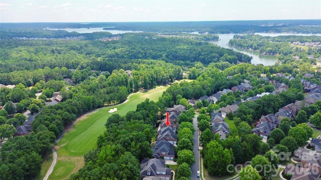 13824 Glen Abbey Drive, Charlotte, NC 28278