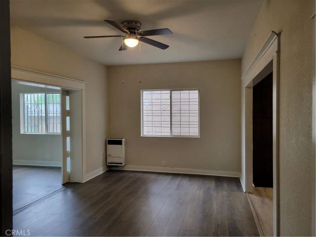 1938 Bonsallo Avenue 103, Los Angeles, CA 90007