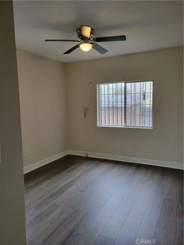 1938 Bonsallo Avenue 103, Los Angeles, CA 90007