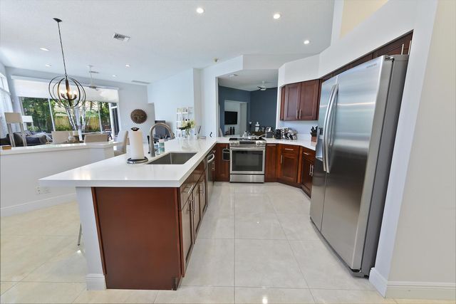 6685 NW 24th Ter Terrace, Boca Raton, FL 33496