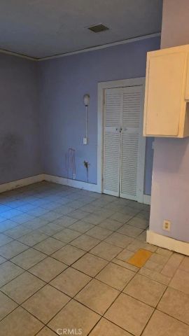 250 N Ridgewood Place North, Los Angeles, CA 90004