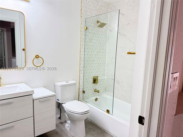 7333 NW 113th Ct 7333, Doral, FL 33178