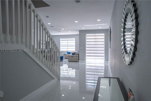 7333 NW 113th Ct 7333, Doral, FL 33178