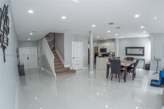 7333 NW 113th Ct 7333, Doral, FL 33178