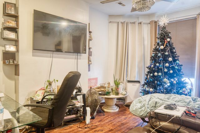 4529 S Vincennes Avenue, Chicago, IL 60653