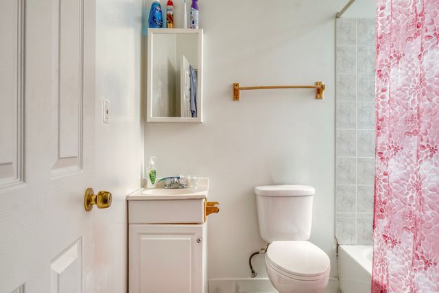 4529 S Vincennes Avenue, Chicago, IL 60653