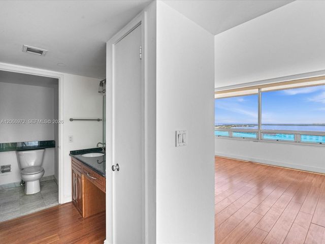 1541 Brickell Avenue B3804, Miami, FL 33129