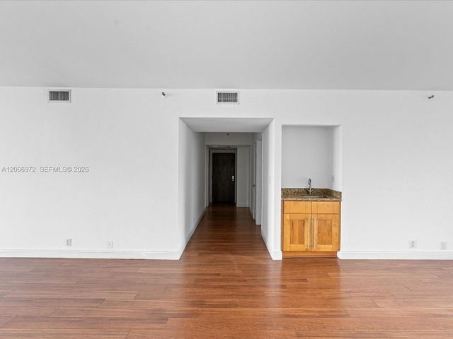 1541 Brickell Avenue B3804, Miami, FL 33129