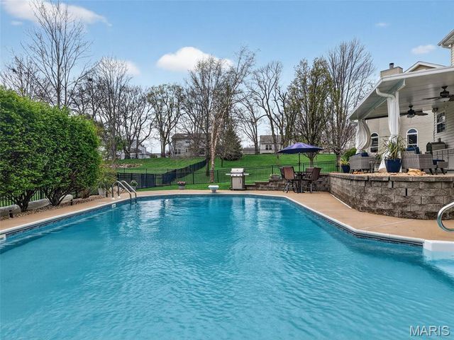 32 Lemhi Pass Court, Dardenne Prairie, MO 63368