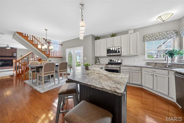 32 Lemhi Pass Court, Dardenne Prairie, MO 63368