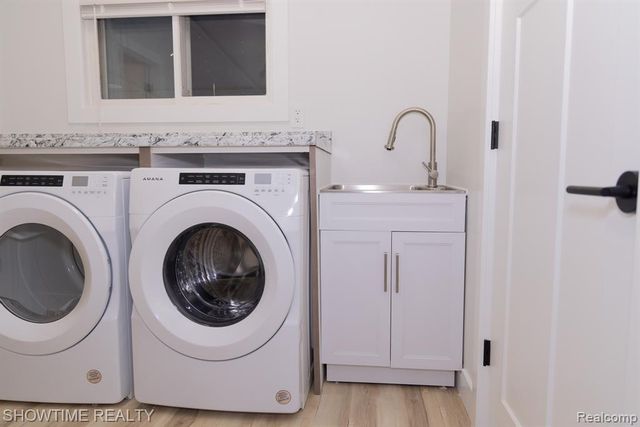 45626 Wakefield Street, Shelby Twp, MI 48317