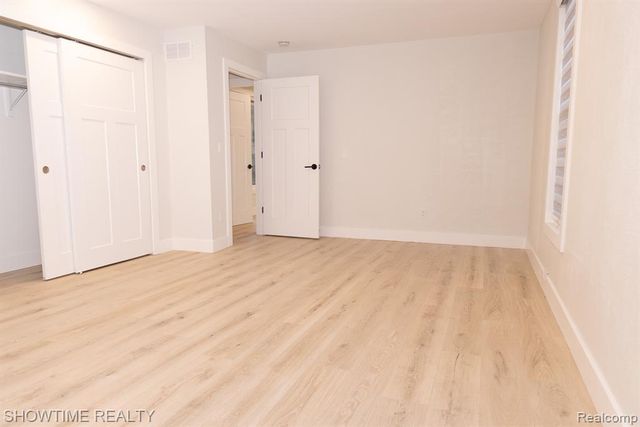 45626 Wakefield Street, Shelby Twp, MI 48317