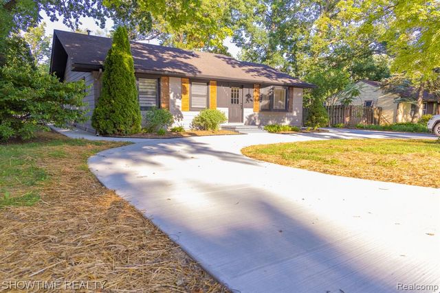 45626 Wakefield Street, Shelby Twp, MI 48317