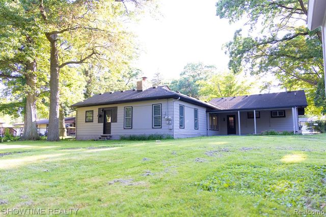 45626 Wakefield Street, Shelby Twp, MI 48317