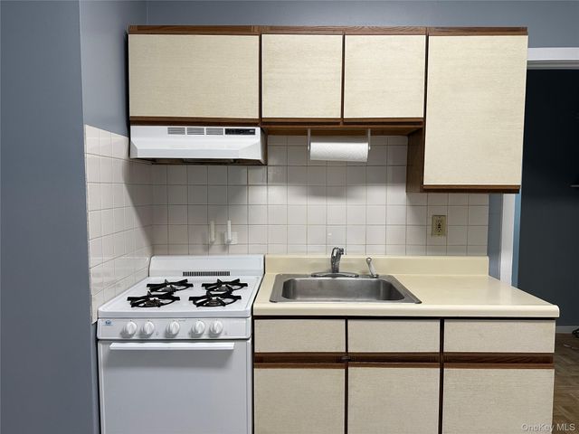 13 Jackson Street C, Chester, NY 10918