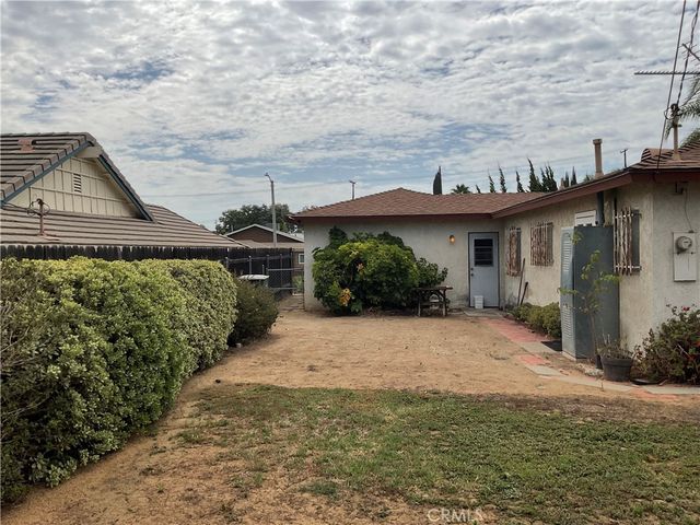 1722 Longview Drive, Corona, CA 92882