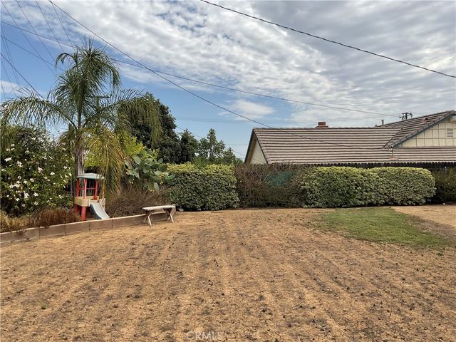 1722 Longview Drive, Corona, CA 92882