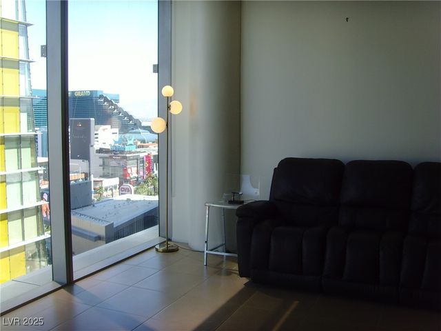 3726 Las Vegas Boulevard 1411, Las Vegas, NV 89158