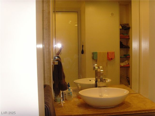 3726 Las Vegas Boulevard 1411, Las Vegas, NV 89158