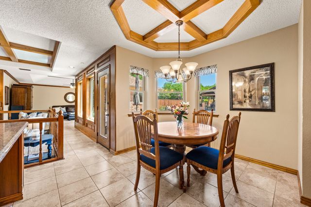 517 Highland Park Drive, Hurst, TX 76054