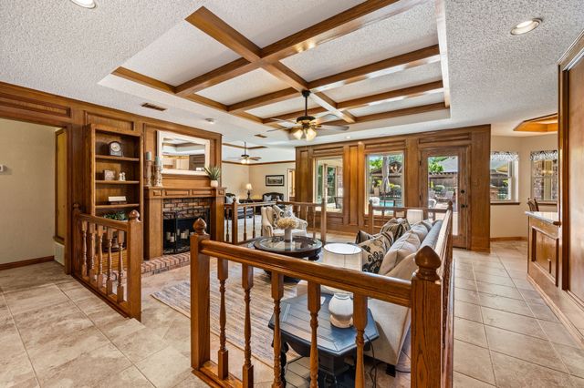 517 Highland Park Drive, Hurst, TX 76054