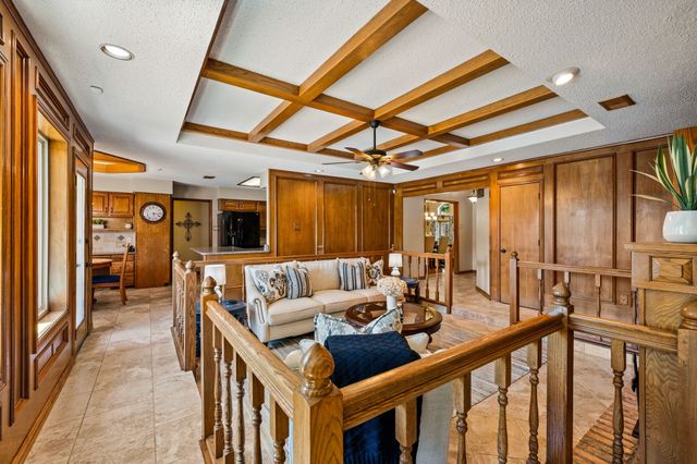 517 Highland Park Drive, Hurst, TX 76054