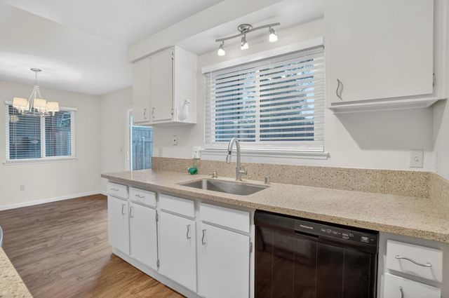 5239 Lake Knoll Ln, Fair Oaks, CA 95628