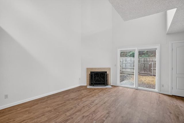 5239 Lake Knoll Ln, Fair Oaks, CA 95628