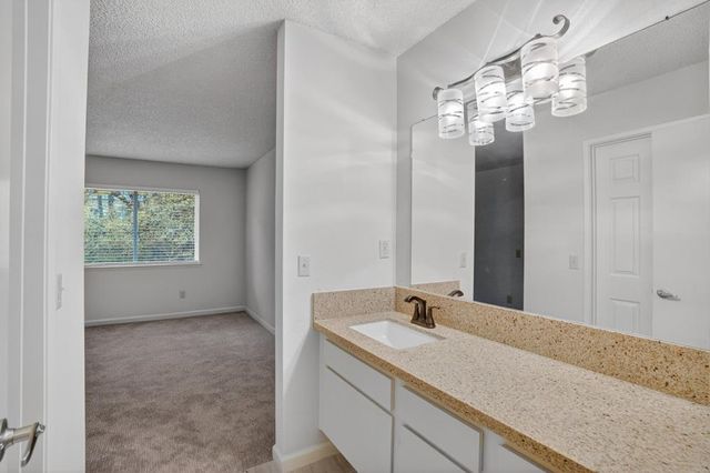 5239 Lake Knoll Ln, Fair Oaks, CA 95628