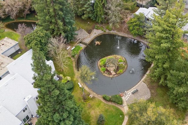 5239 Lake Knoll Ln, Fair Oaks, CA 95628