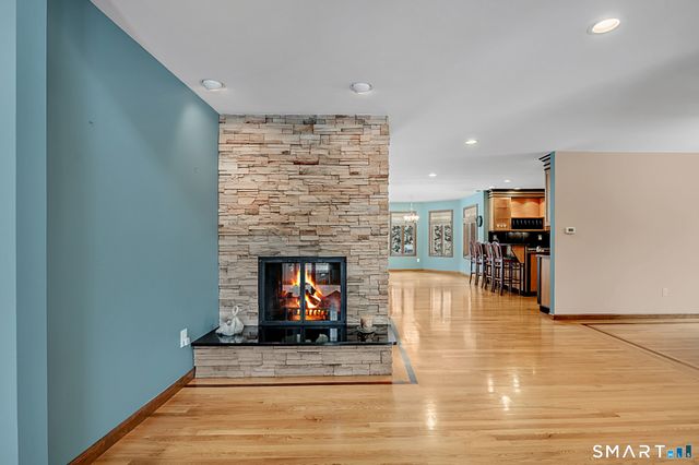 21 Hidden Valley Drive, Rocky Hill, CT 06067