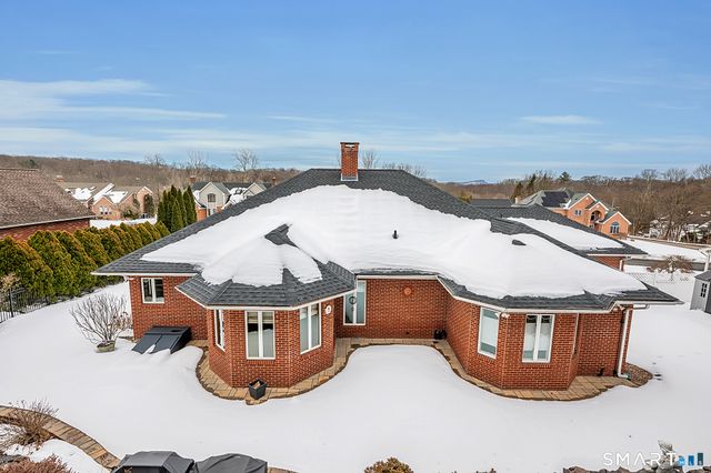 21 Hidden Valley Drive, Rocky Hill, CT 06067