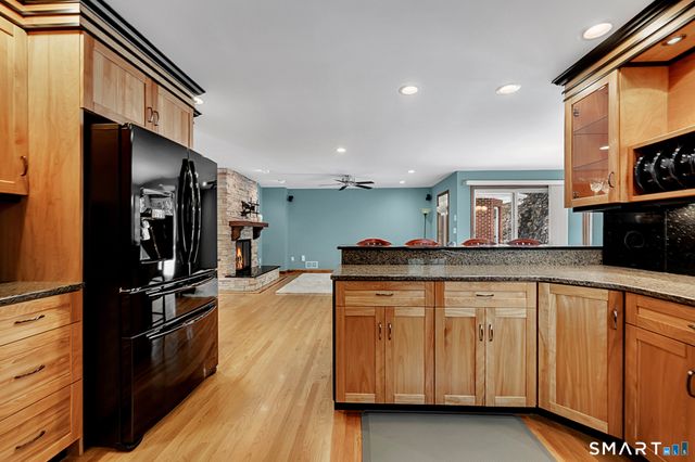 21 Hidden Valley Drive, Rocky Hill, CT 06067