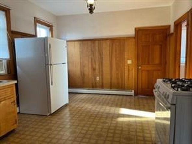 205 Franklin Street, Bristol, RI 02809