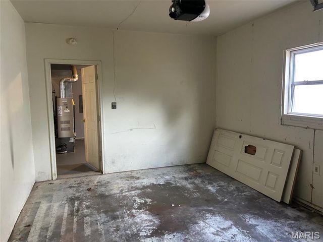 1601 Foster Drive, Belleville, IL 62226