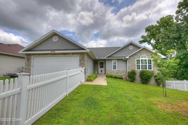 3541 Lusk Drive, Neosho, MO 64850