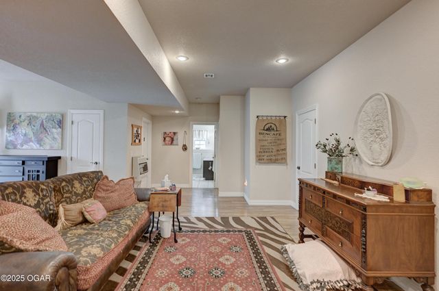 3541 Lusk Drive, Neosho, MO 64850