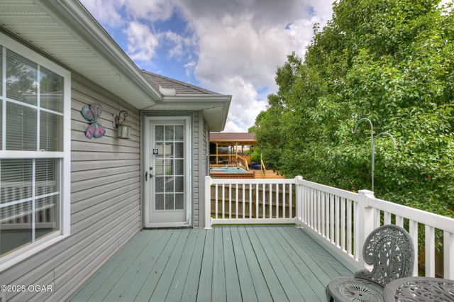 3541 Lusk Drive, Neosho, MO 64850