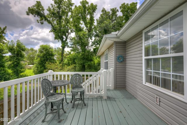 3541 Lusk Drive, Neosho, MO 64850