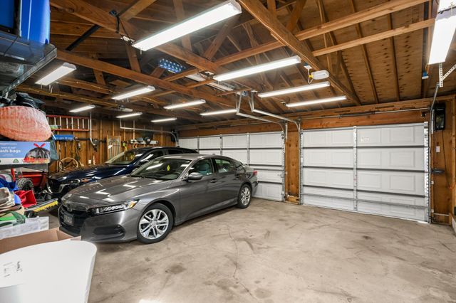 2027 Thure Avenue, Saint Paul, MN 55116