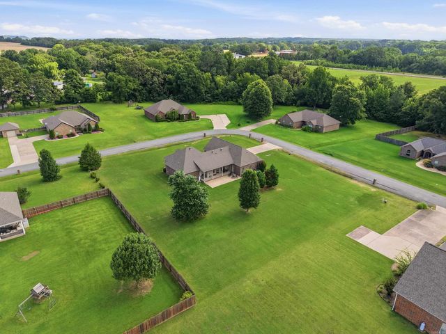 10 Colt Loop, Greenbrier, AR 72058