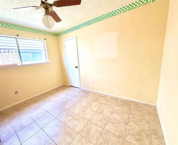 11223 Voltaire Drive, Houston, TX 77065