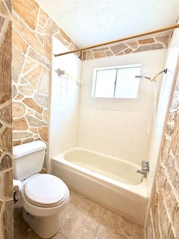 11223 Voltaire Drive, Houston, TX 77065