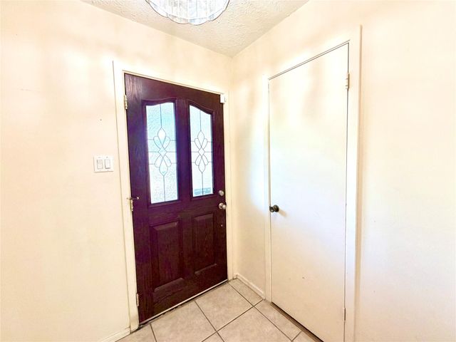 11223 Voltaire Drive, Houston, TX 77065