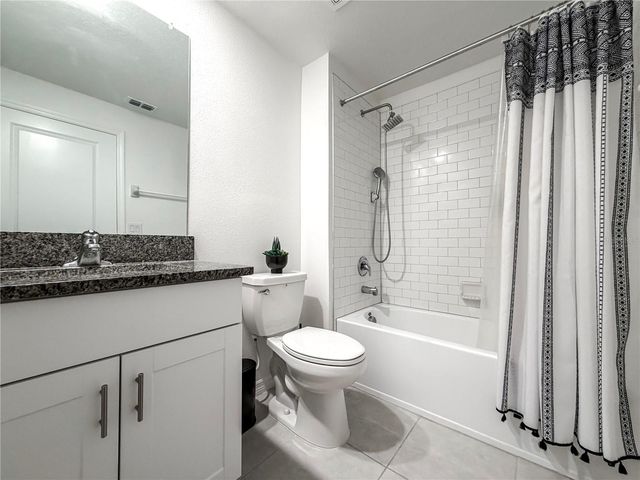 36510 CAMP FIRE TERRACE, Zephyrhills, FL 33541